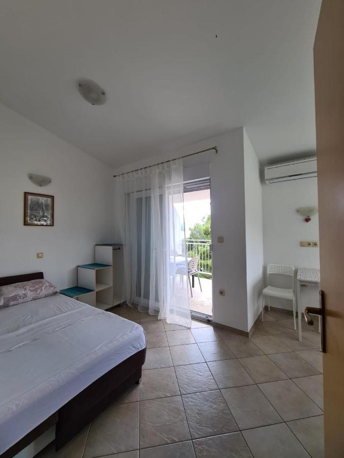 Oasis Of Peace Apartment Omiš Dış mekan fotoğraf