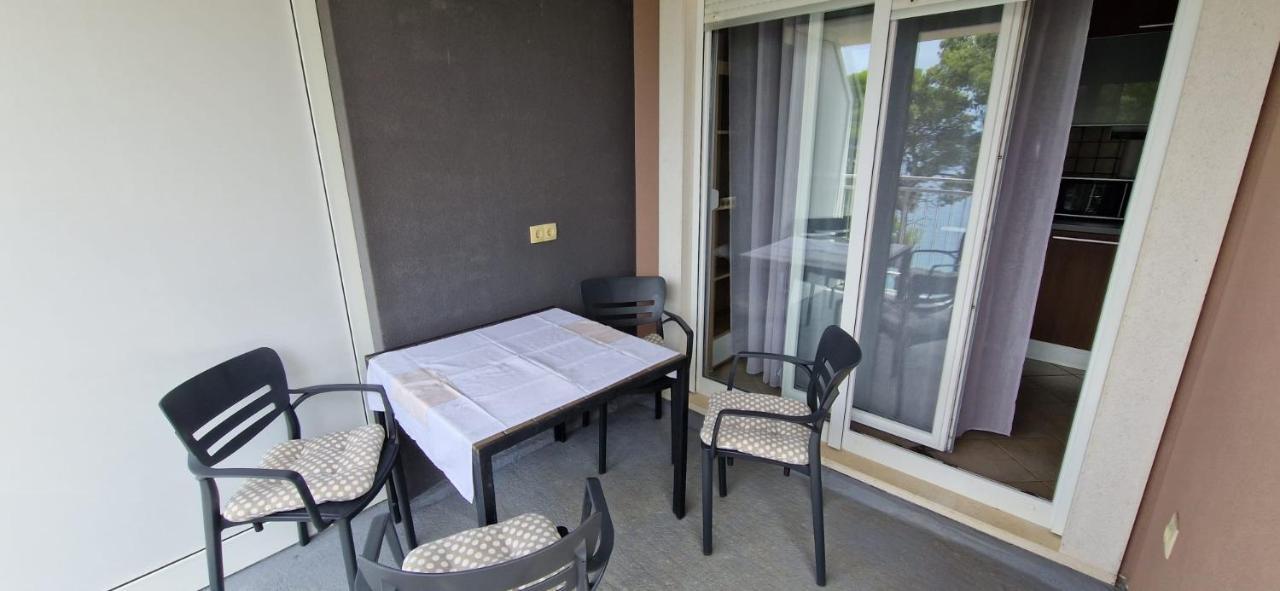 Oasis Of Peace Apartment Omiš Dış mekan fotoğraf