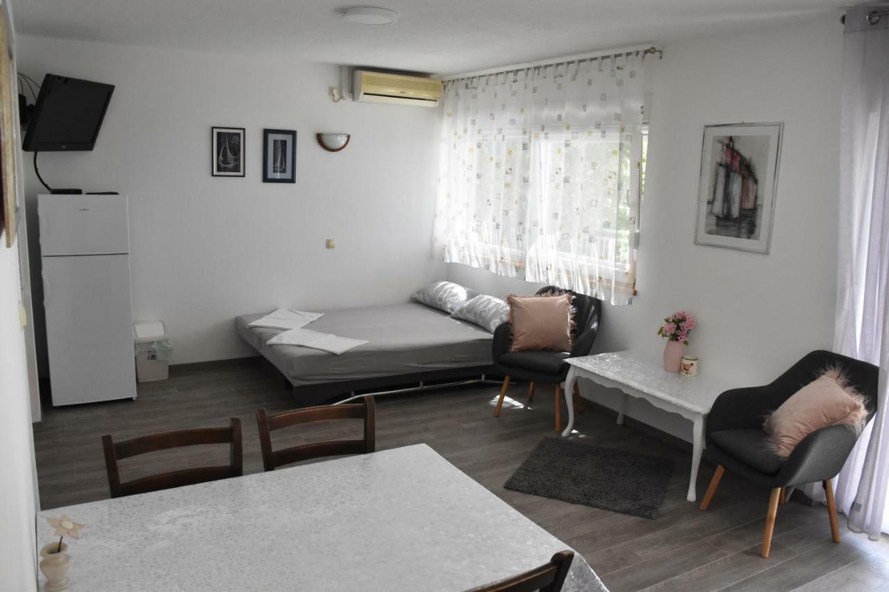 Oasis Of Peace Apartment Omiš Dış mekan fotoğraf