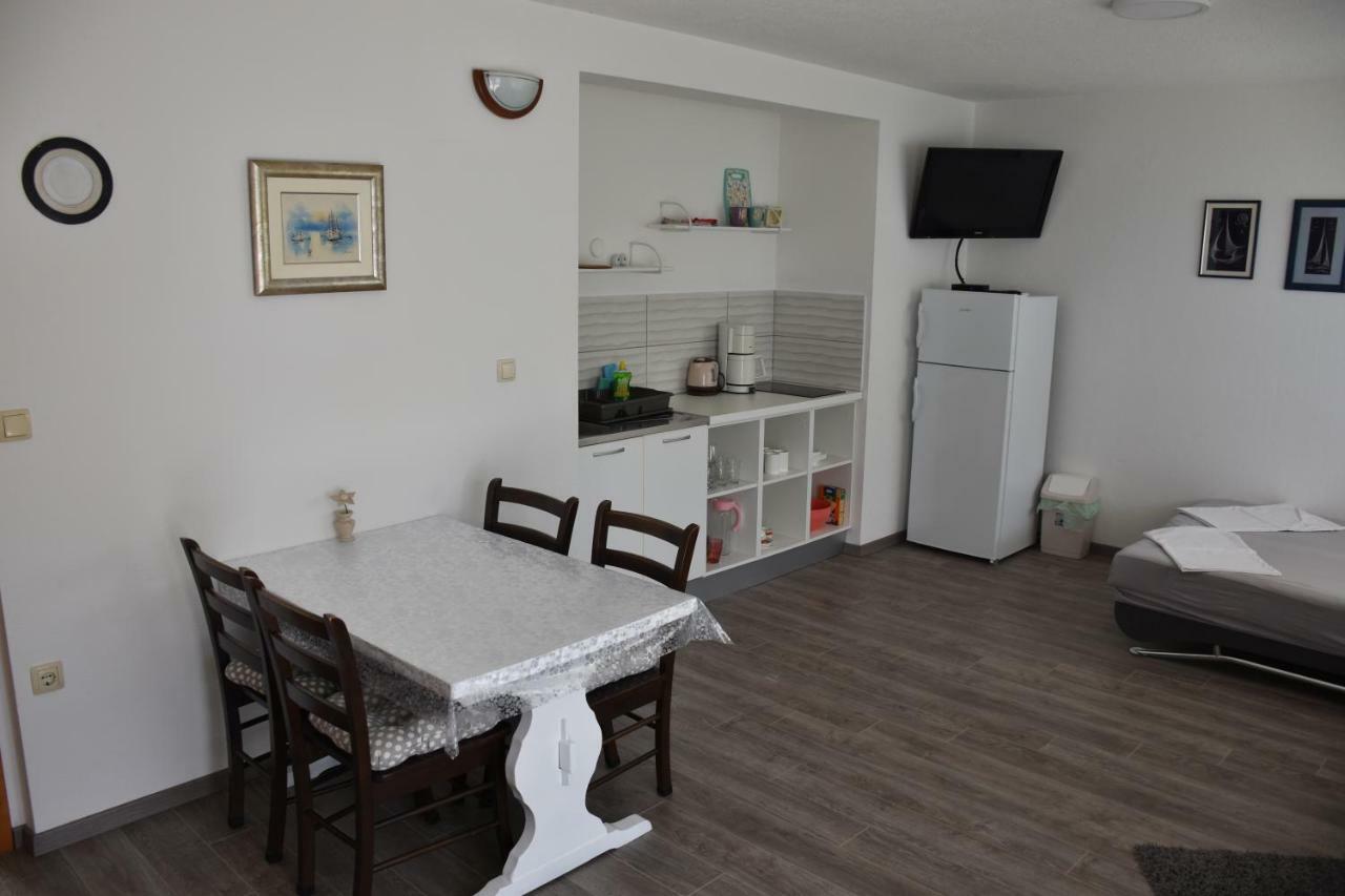 Oasis Of Peace Apartment Omiš Dış mekan fotoğraf